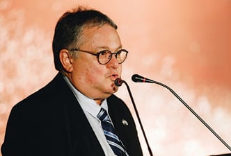 שלמה אייזיק, נשיא לשכת סוכני הביטוח קרדיט אנגל הפקות